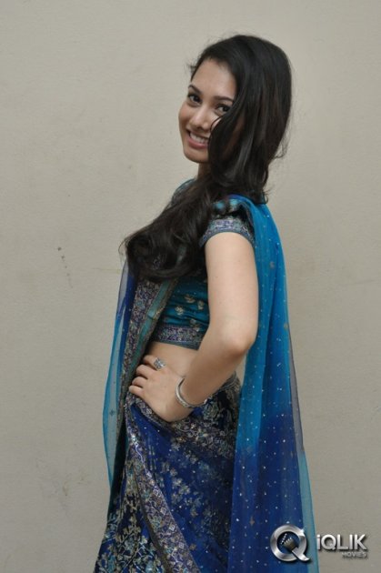 Natalie-Rout-at-Hang-Up-Movie-Audio-Launch